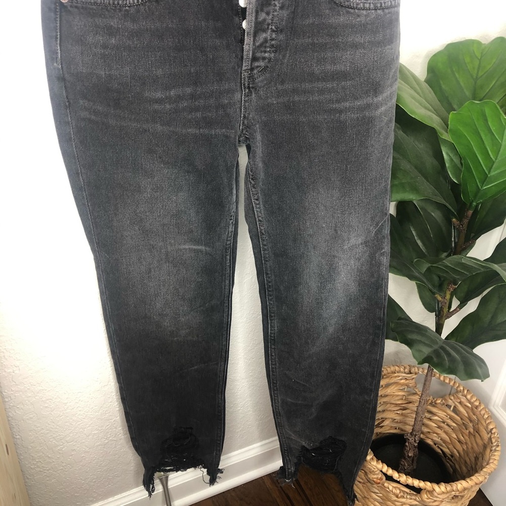 Jeans - Picture 2 of 3